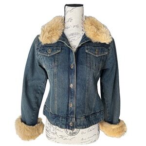 Vintage Gllobal Identity jean jacket